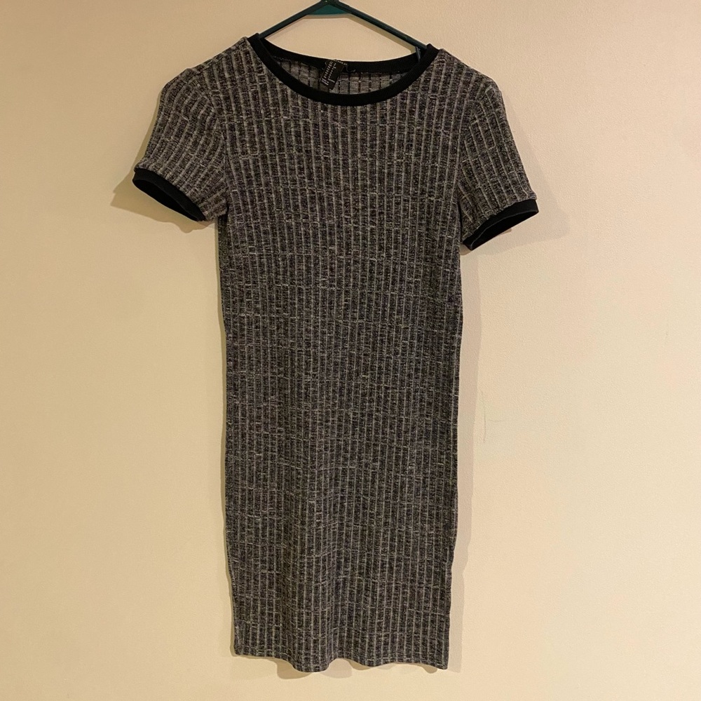 Forever 21 ribbed fitted short sleeve mini dress